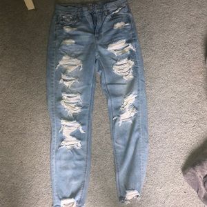 Distressed Mom jeans